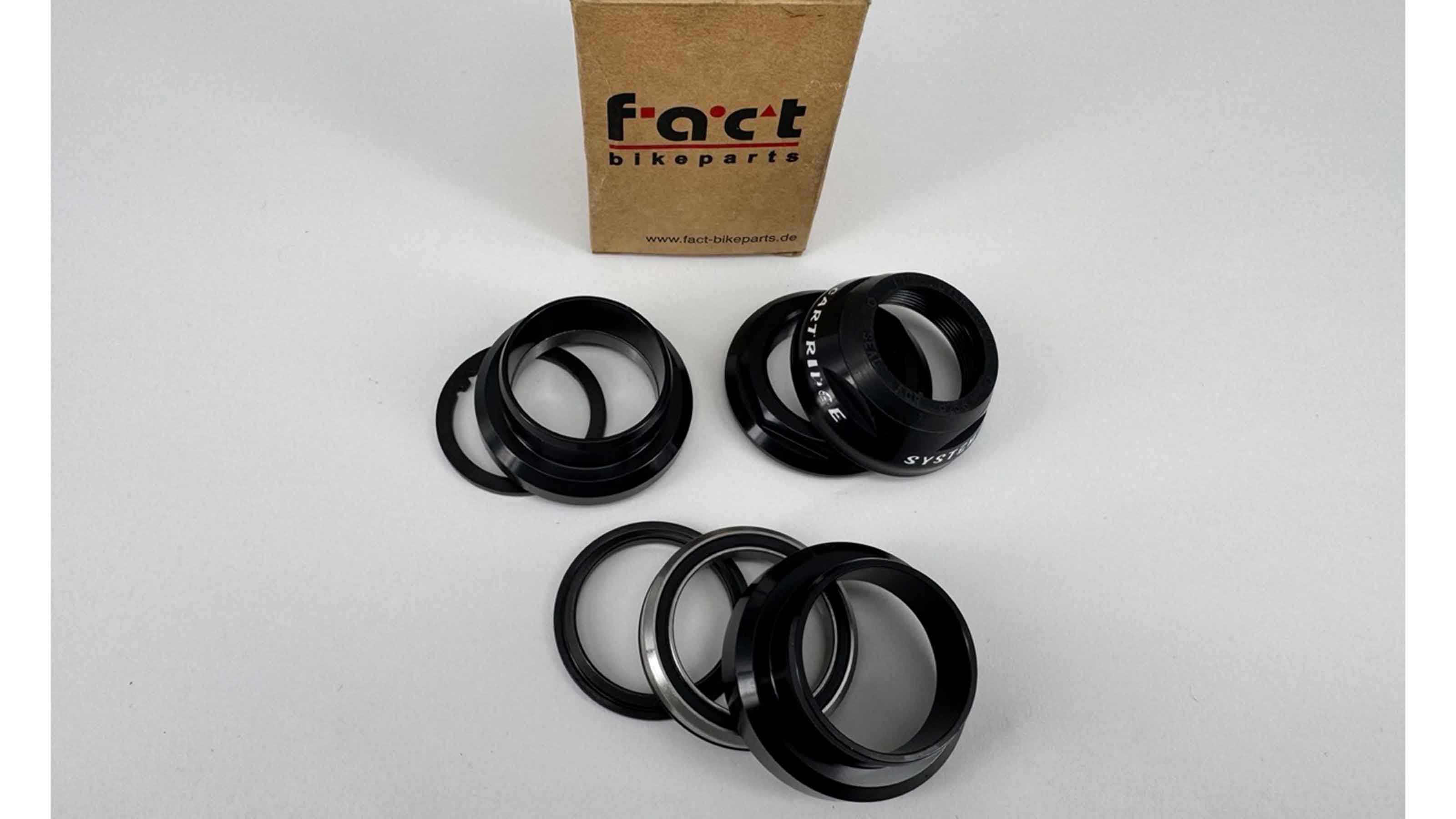 fact Tange Seiki Steuersatz Falcon FL270C 1 1/8 sw fact Tange Seiki Steuersatz Falcon FL270C 1 1/8 sw