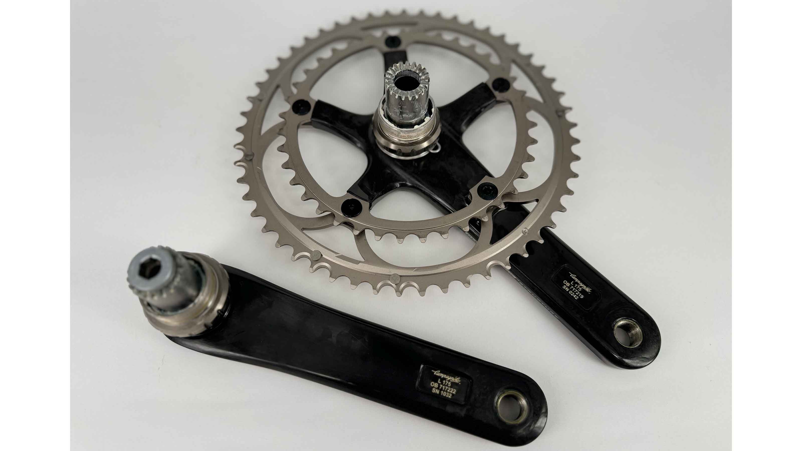 Campagnolo Kurbel Record 2x10 CarbonUT 39/53 175mm Campagnolo Kurbel Record 2x10 CarbonUT 39/53 175mm