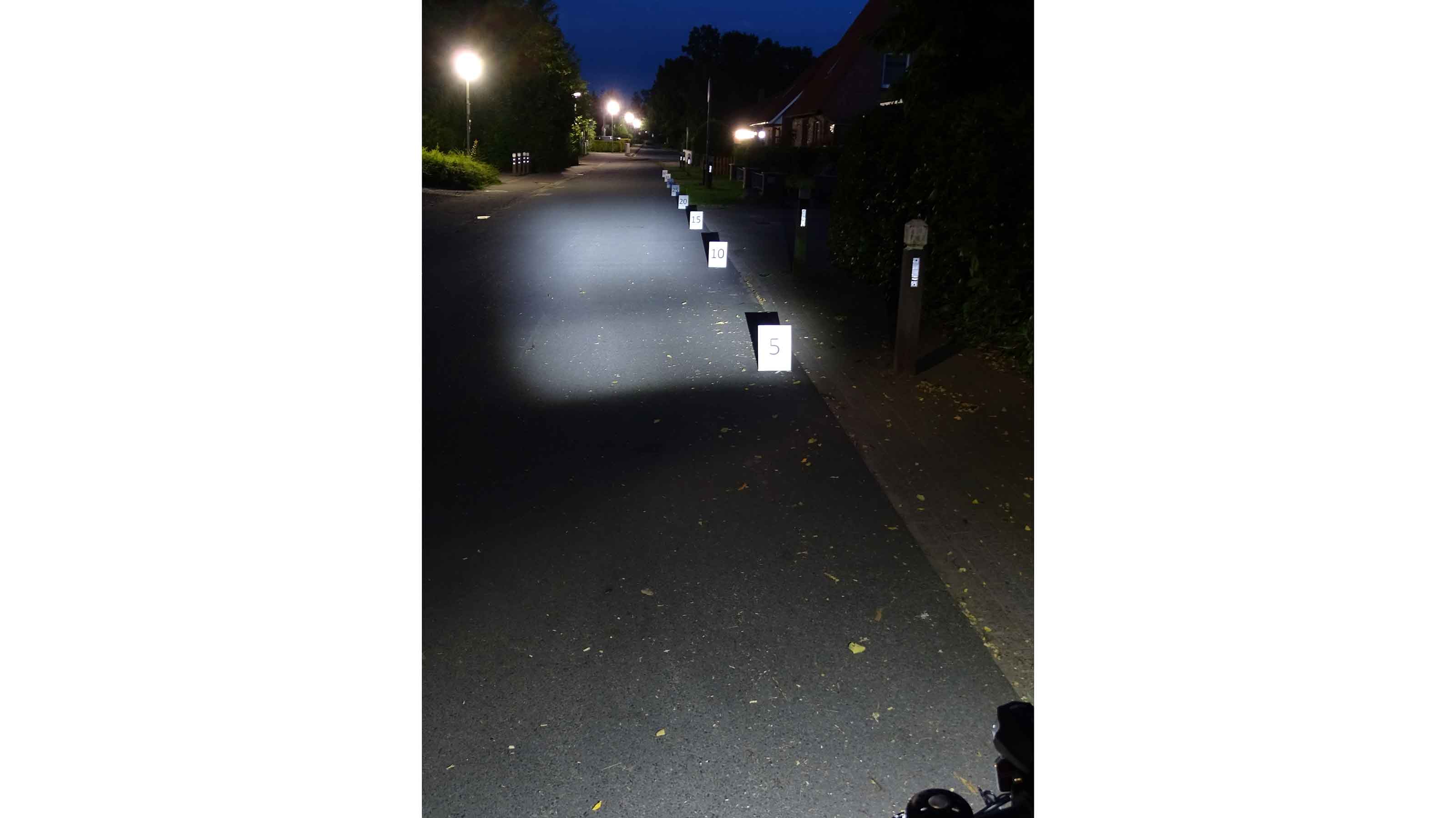 Lunivo E-Bike Scheinwerfer E-DIA F90 90Lux StVZO