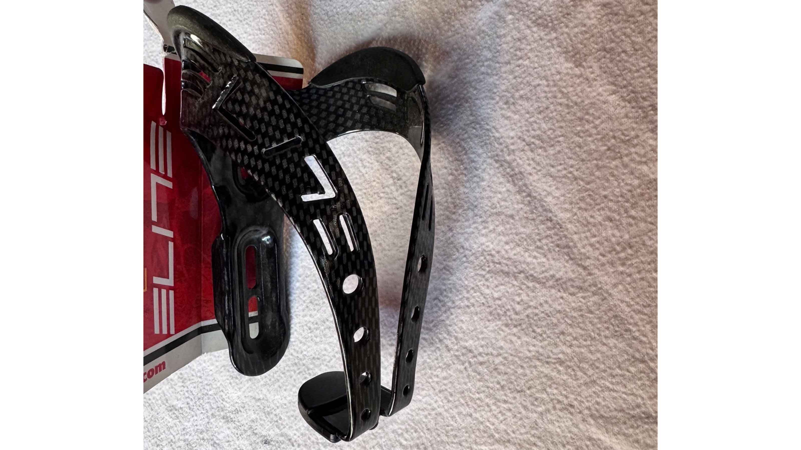 Elite Flaschenhalter Patao Macia Carbon Optik