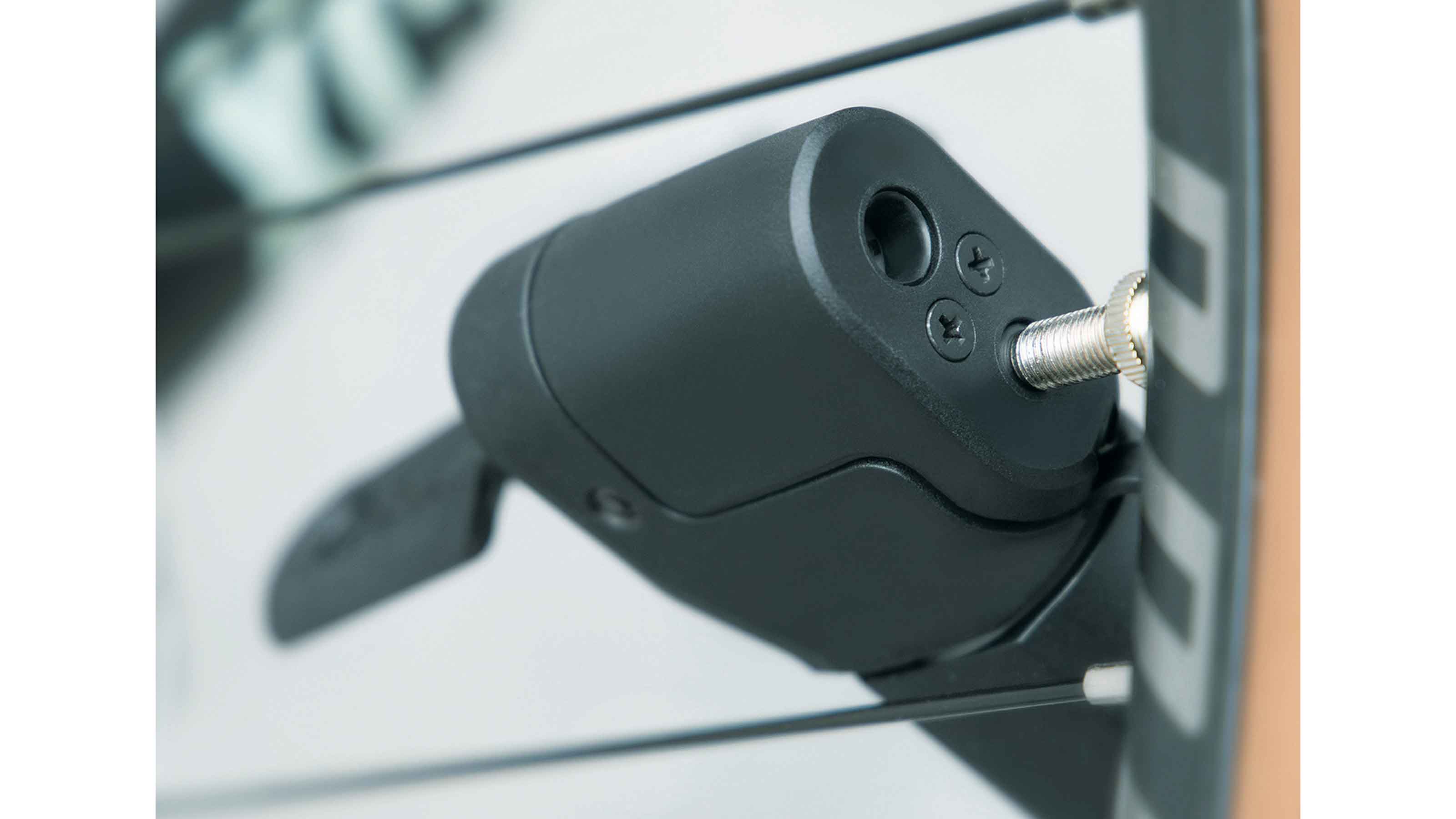SKS Injex Pro mit gewinkeltem Griff